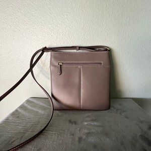 G.I.L.I Crossbody